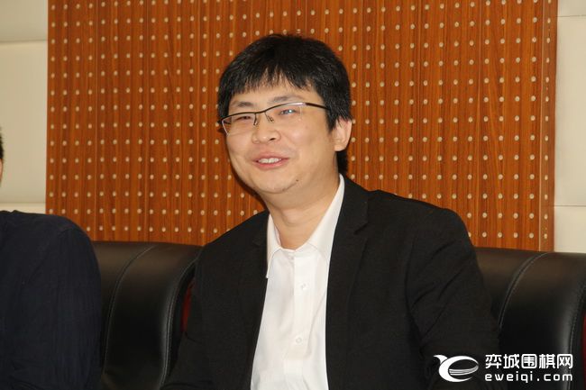 孟泰龄回答提问