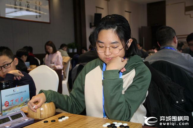 2020婺源业余公开赛开战 业余天王遭遇职业女棋手