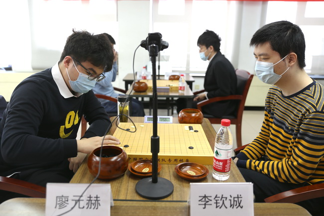 李钦诚淘汰廖元赫 天元赛 弈城围棋网