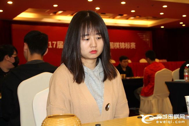 首页 新闻棋谱 围棋新闻 中国赛事 倡棋杯   林子杰(中国最年轻男职业