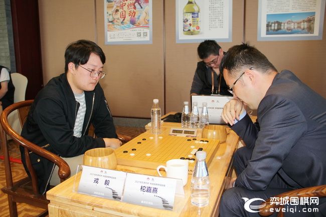 深圳龙华队戎毅战胜衢州烂柯队柁嘉熹