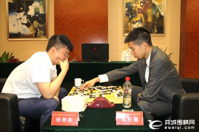 倡棋杯半决赛首局杨鼎新逆转辜梓豪丁浩胜黄云嵩