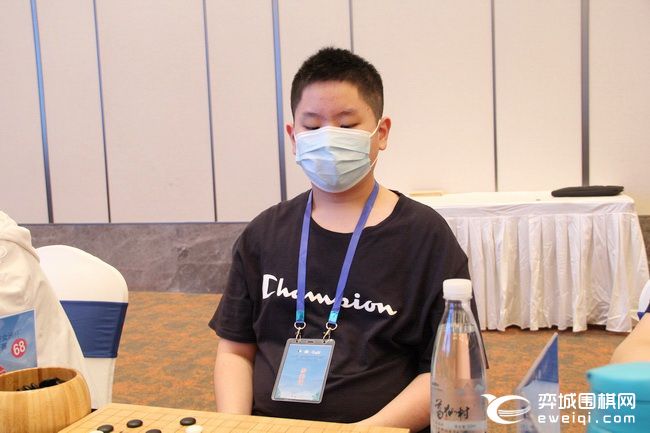 婺女洲杯全国少儿赛战罢9轮少年组王若宇一枝独秀